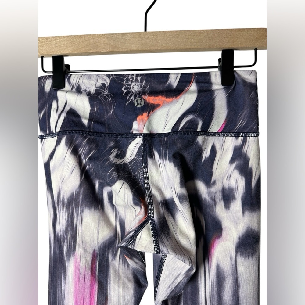 Lululemon Wunder Under Pant Engineered Mirage Deep Indigo Size 4 - Picture 7 of 9